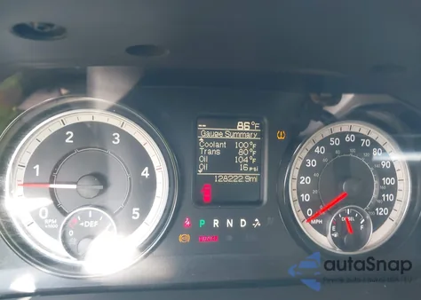 2018 Ram 2500 Big Horn 4X4 6'4 Box from USA, damaged, VIN 3C6UR5DL0JG110186